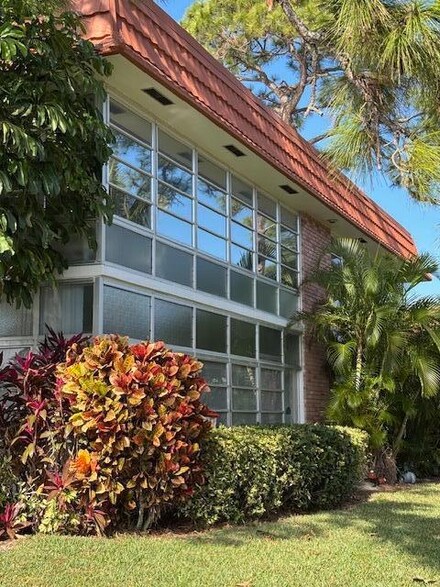 2600 SE Ocean Blvd Unit 8, Stuart, FL 34996