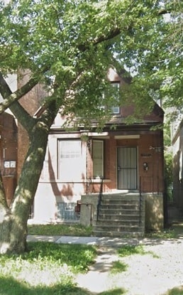 6938 S Michigan Ave, Chicago, IL 60637