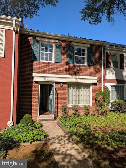 656 Azalea Dr Unit 4-656, Rockville, MD 20850