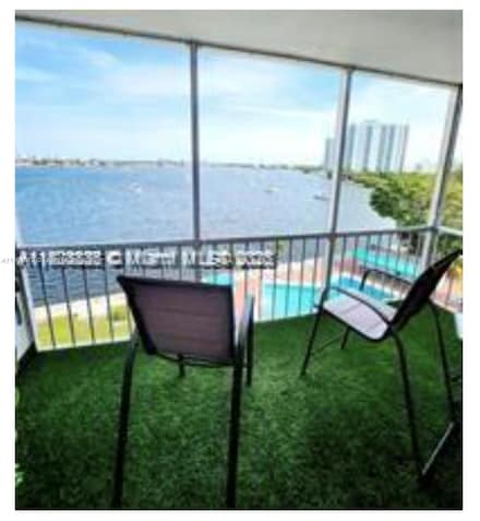 2910 Point East Dr Unit M-610, Aventura, FL 33160