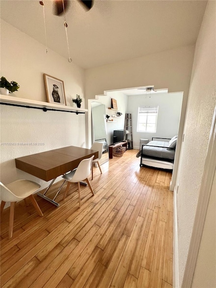 8415 Harding Ave Unit 14, Miami Beach, FL 33141