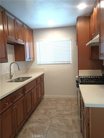 648 Abbey Ln, Pomona, CA 91767