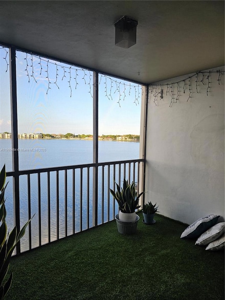 114 Lake Emerald Dr Unit 409, Oakland Park, FL 33309