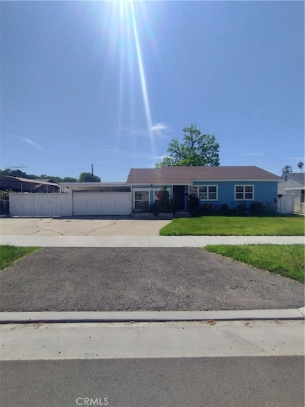 3620 Hoover St, Riverside, CA 92504