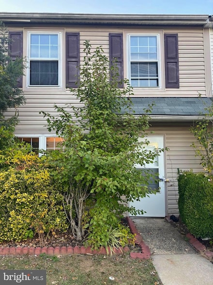 12 Villanova Ct, Sicklerville, NJ 08081