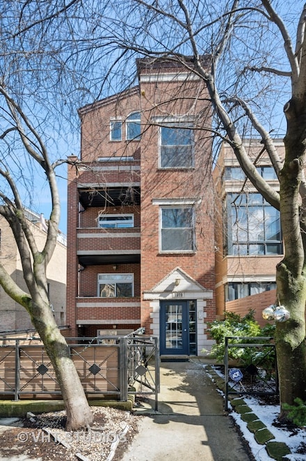 1919 N Kenmore Ave Unit 2, Chicago, IL 60614
