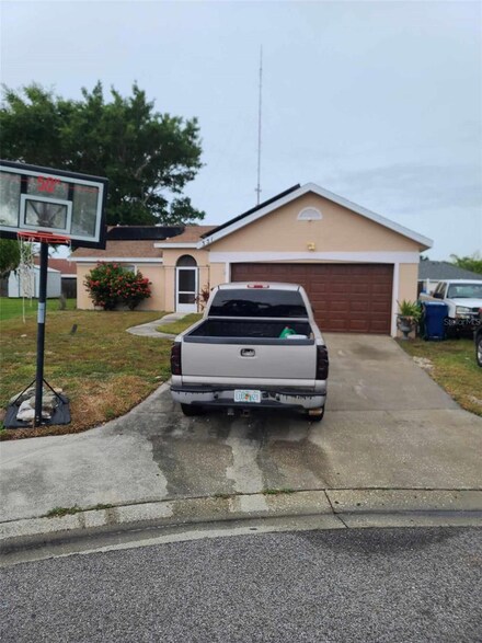 3511 6th Place W, Palmetto, FL 34221