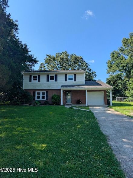 121 Lance Ct, Jacksonville, NC 28546