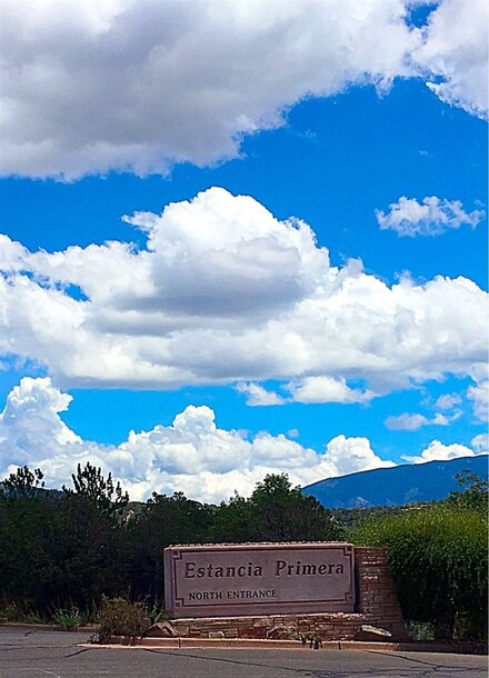 797 Avenida Primera S, Santa Fe, NM 87501