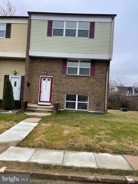 2010 Wildlife Dr, Windsor Mill, MD 21244