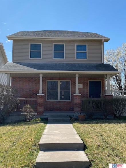 5901 Billings Dr, Lincoln, NE 68516
