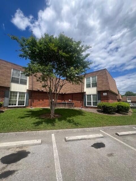 900 Mountain Creek Rd, Chattanooga, TN 37405