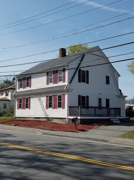 155 Tremont St, Taunton, MA 02780