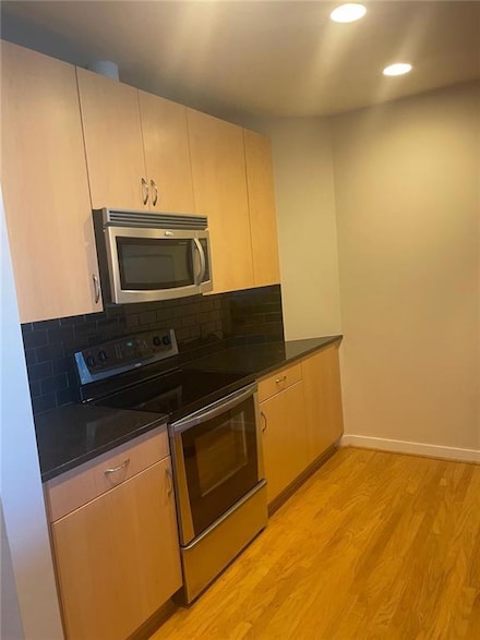 400 W Peachtree St NW Unit 715, Atlanta, GA 30308