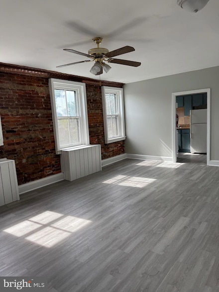 15 W Union St, Burlington, NJ 08016