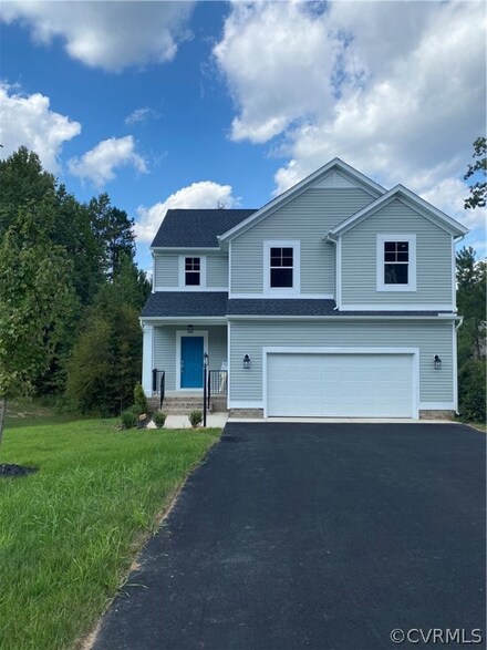 22160 Lake Jordan Dr, Petersburg, VA 23803