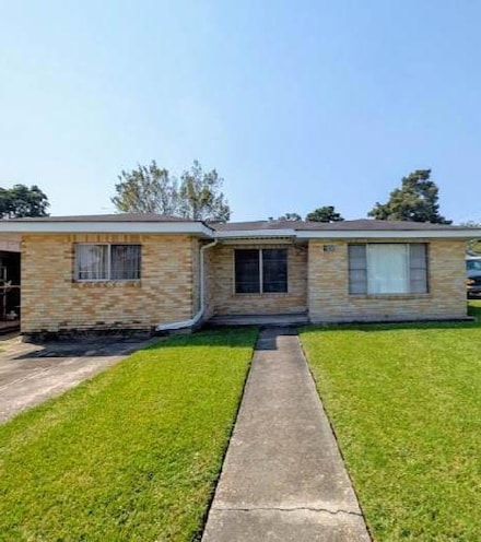 1800 Stafford St, Gretna, LA 70053