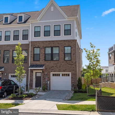 11557 Kirkleigh Dr, Marriottsville, MD 21104