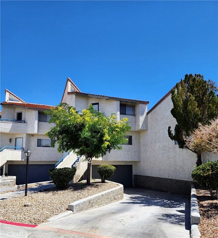 14530 Nautical Ln Unit 2, Helendale, CA 92342