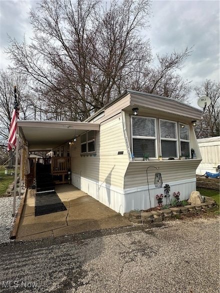 2333 Ivy Way St NE, Canton, OH 44705