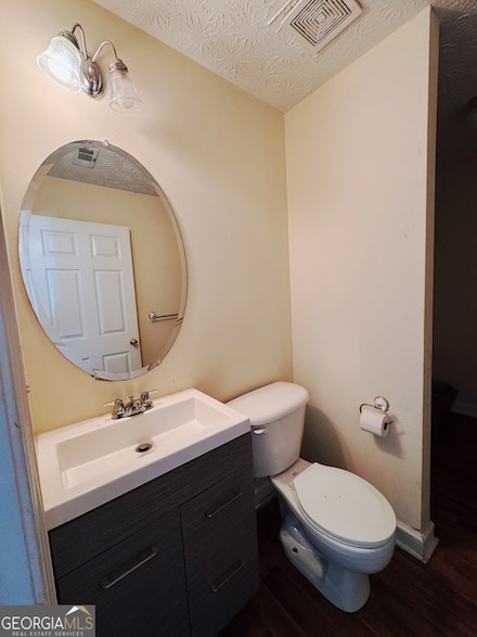 2315 Oakland Spring Dr, Snellville, GA 30039