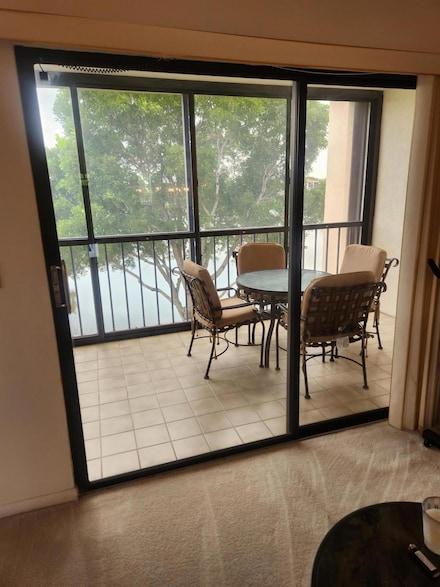 6121 Pointe Regal 401 Cir Unit 401, Delray Beach, FL 33484