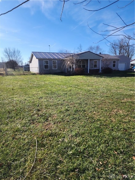 4992 Savage Rd, Lynchburg, OH 45142
