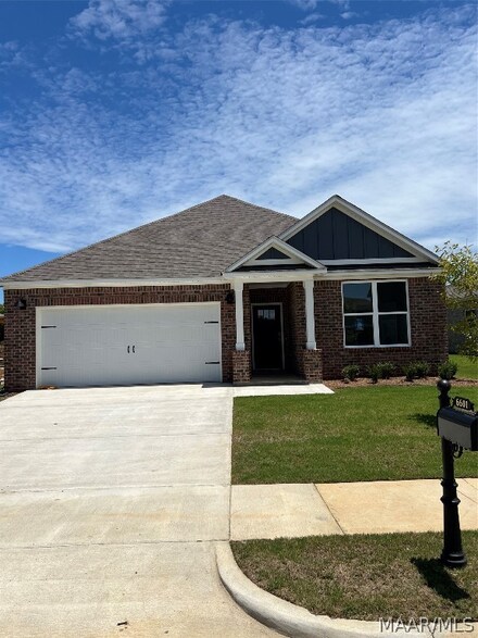 6601 Firefly Ln, Montgomery, AL 36116