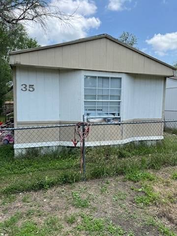 11725 W Farm To Market 2790 S Unit 35, Lacoste, TX 78039