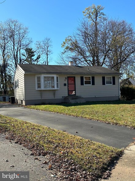 105 Allgate Ct, Owings Mills, MD 21117