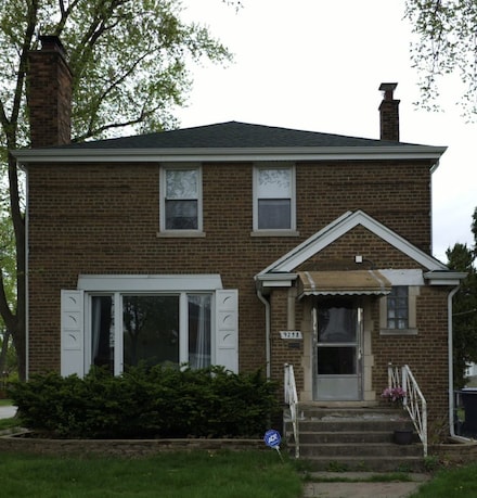 9258 S Sacramento Ave, Evergreen Park, IL 60805
