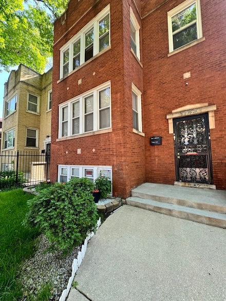 1743 N Long Ave, Chicago, IL 60639