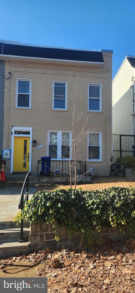 4210 4th St NW, Washington, DC 20011