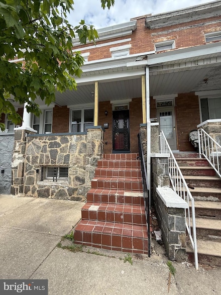 2810 E Chase St, Baltimore, MD 21213