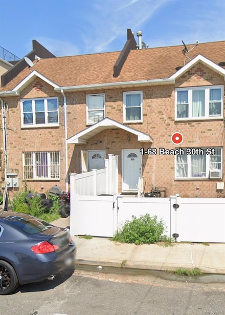 168 Beach 30th St, Far Rockaway, NY 11691