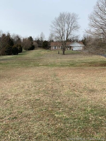 4829 New Middletown Elizabeth Rd SE, Elizabeth, IN 47117