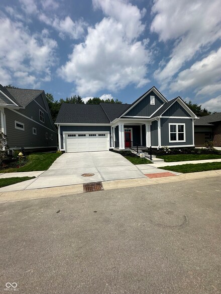 1530 Daylight Dr, Indianapolis, IN 46280