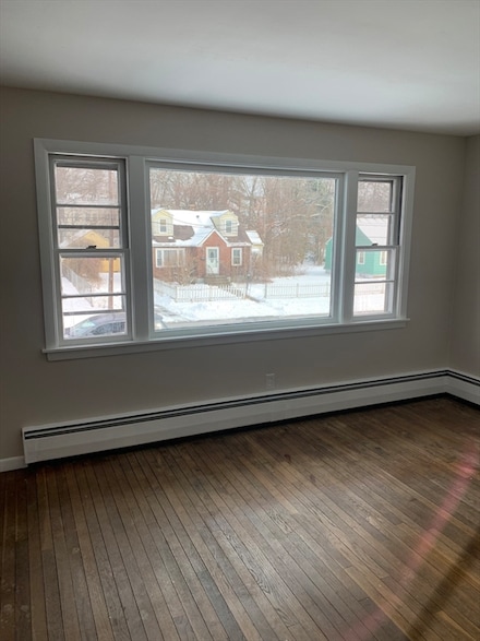 17 Falcon St, Worcester, MA 01603