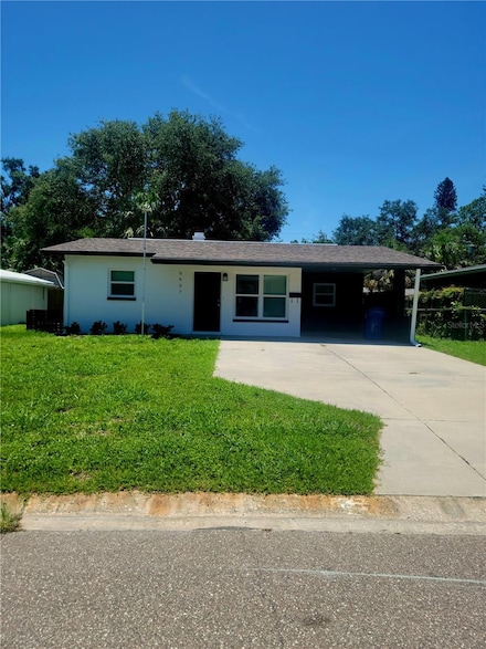 5627 Commonwealth Ave N, Saint Petersburg, FL 33703