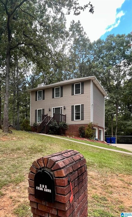 303 Fran Ln, Alabaster, AL 35007