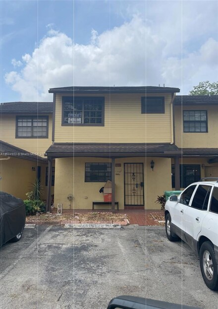 1062 NE 209th Terrace Unit 410, Miami, FL 33179