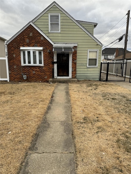 169 Fieldmere St, Elmont, NY 11003