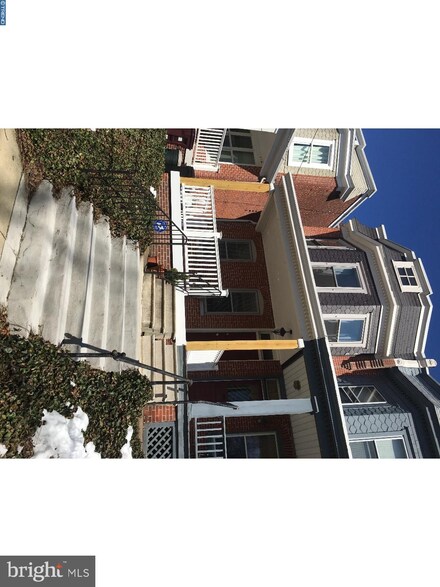 1107 W 9th St, Wilmington, DE 19806