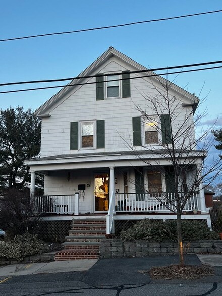 43 Eastern Ave, Beverly, MA 01915