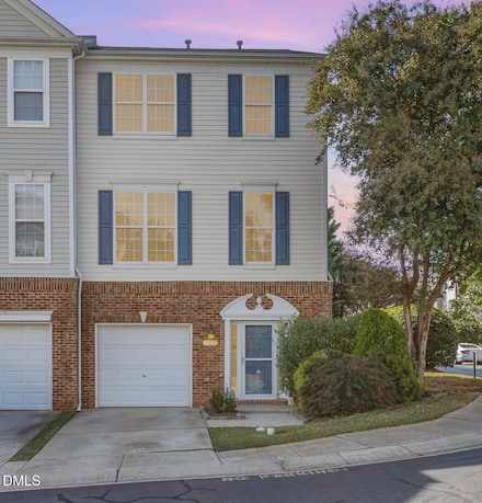 7253 Galon Glen Rd, Raleigh, NC 27613