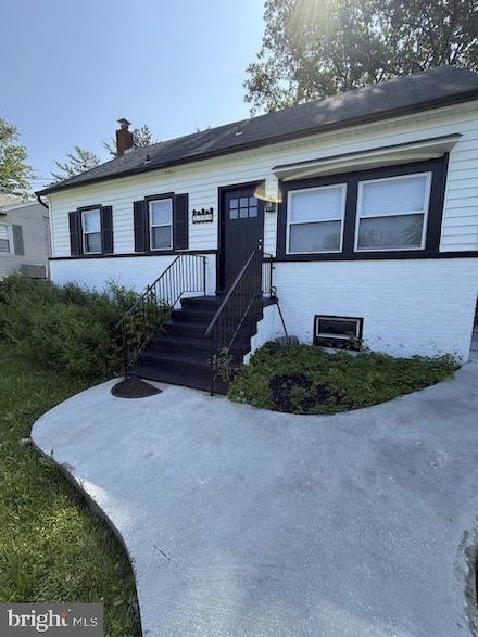 2209 Hammonds Ferry Rd, Halethorpe, MD 21227