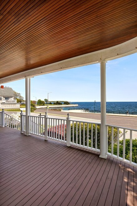 43 Atlantic Terrace, Lynn, MA 01902