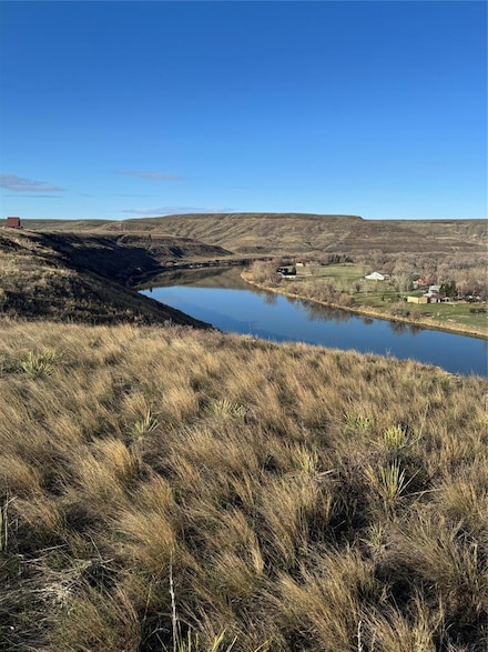 152 Russell Ranch Ln, Great Falls, MT 59405