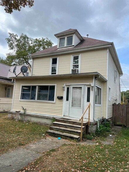 2118 Riedmiller Ave, Fort Wayne, IN 46802