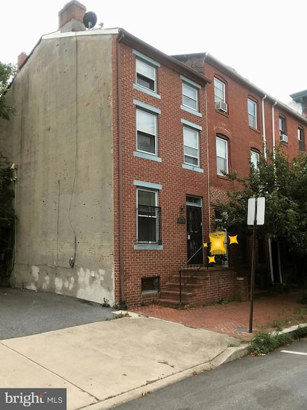651 N Paca St, Baltimore, MD 21201